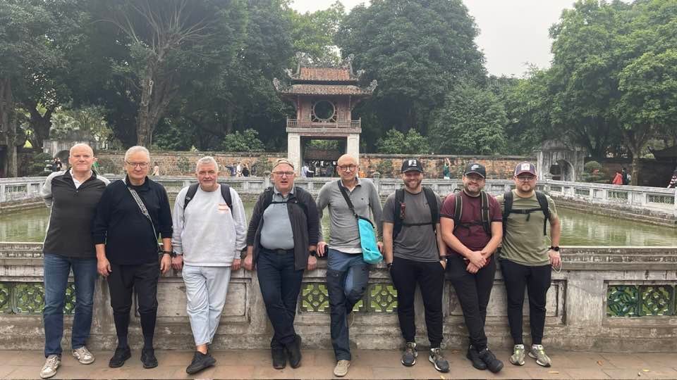 24 Days Vietnam Cycle Tours
